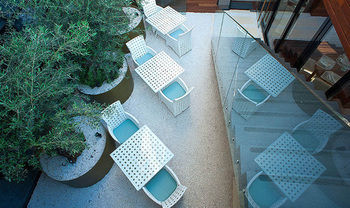 Aleksandar Rafailovici Hotel