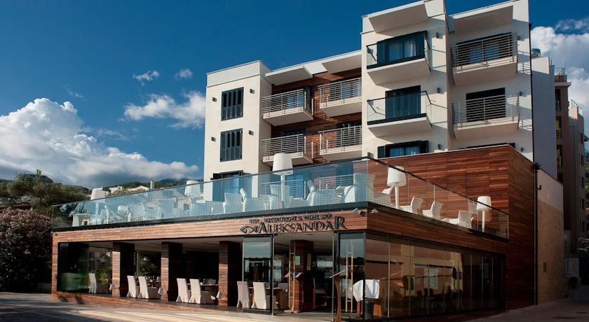Hotel Aleksandar Rafailovici 4*